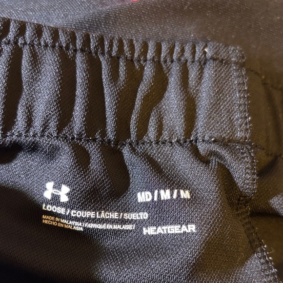 Under Armour Women's Athletic Shorts in Black and Pink - Picture 2 of 2